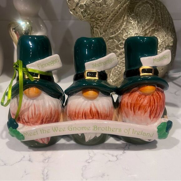 Blue Sky St Patrick’s Day Gnome Brothers of Ireland Figurine - Picture 1 of 7